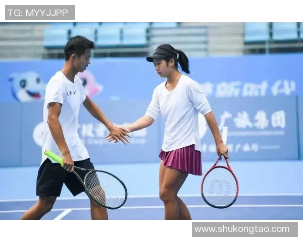 成都网球队逆袭之旅特别报道展现拼搏精神与团队力量