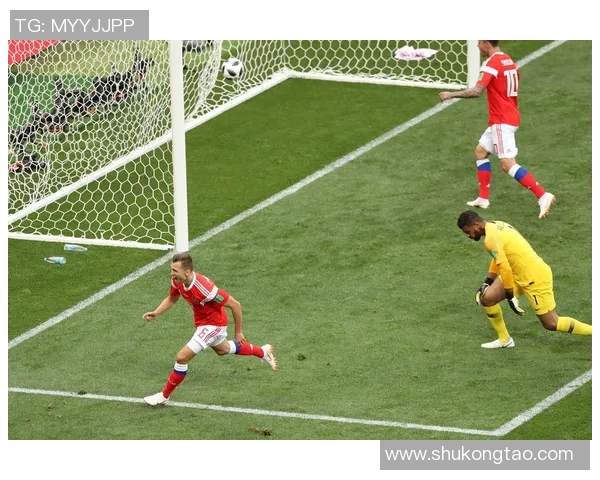 足球明星们的华丽进球瞬间回顾与精彩集锦展示 足球明星们的华丽进球瞬间回顾与精彩集锦展示