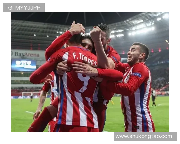 足球明星如何通过核心力量提升竞技水平与比赛表现的全面解析