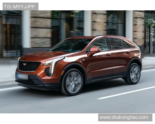 开凯迪拉克退役足球明星的豪华生活与精彩回忆分享 开凯迪拉克退役足球明星的豪华生活与精彩回忆分享