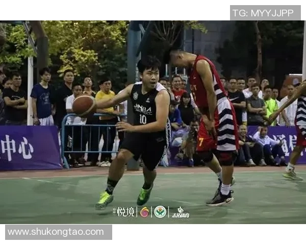 杭州篮球队的攻防策略分析与比赛控制能力的得失探讨 杭州篮球队的攻防策略分析与比赛控制能力的得失探讨