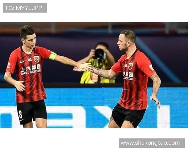 成都羽毛球队与广州羽毛球队赛后复盘分析力量对比与战术探讨